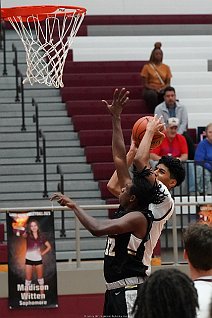 eh2324_bvhoop_irving_017