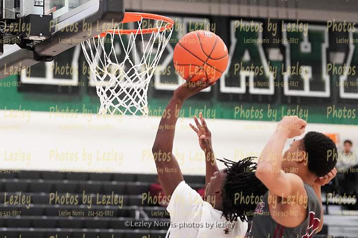 wh1920 bvhoop lewisv 020